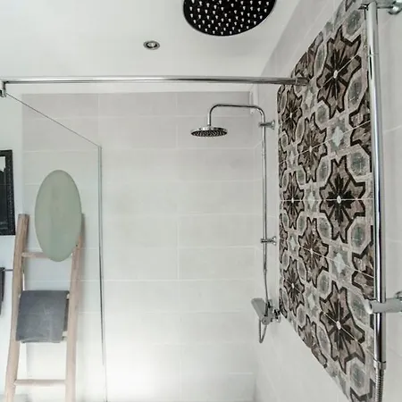 Rembrandtsbeachsuite Apartament *